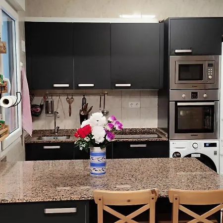 Homestay Sabino Arana 9 Con Taxi Aeropuerto